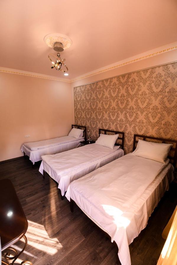 Karnel Hotel Sanain Exterior foto