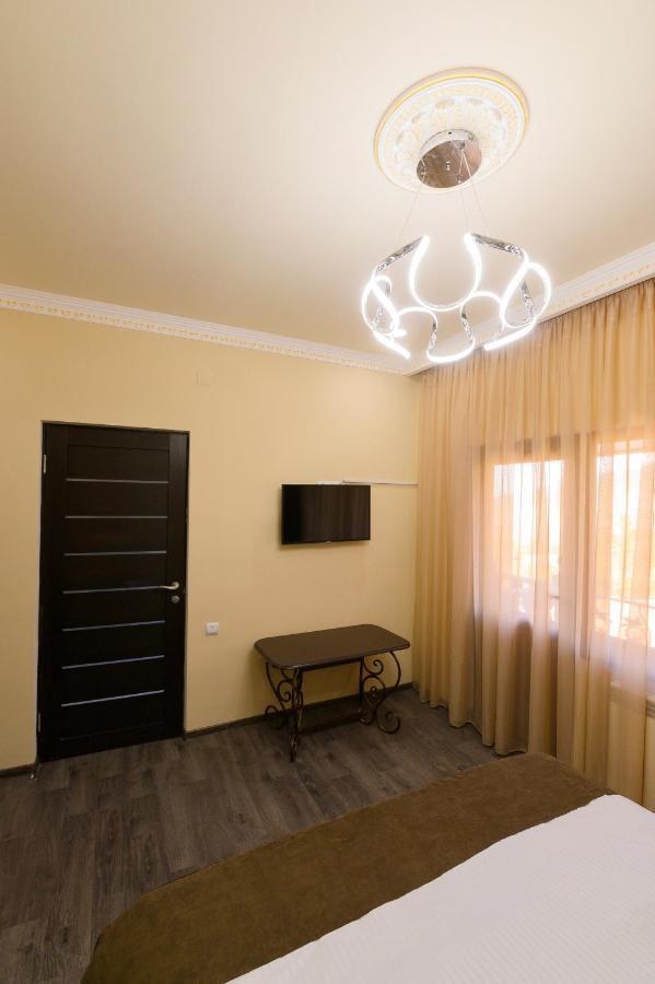 Karnel Hotel Sanain Exterior foto